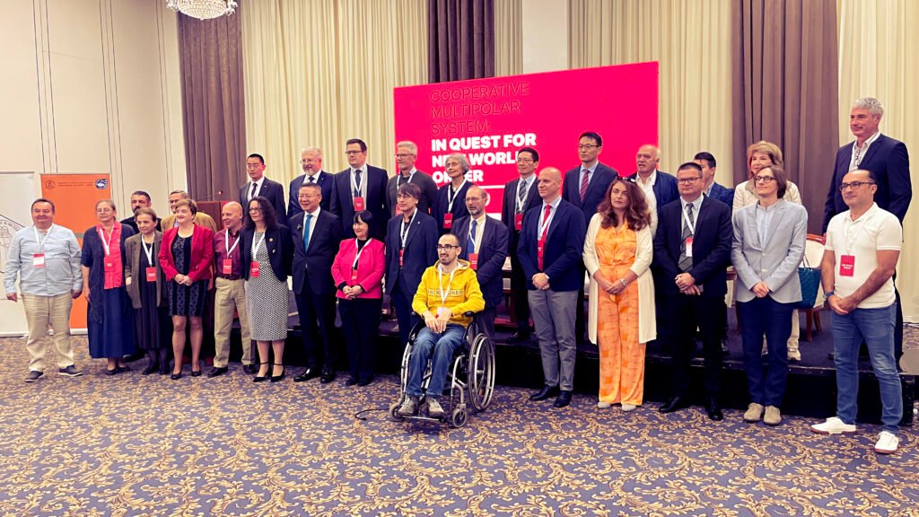 Multipolar world system-group picture